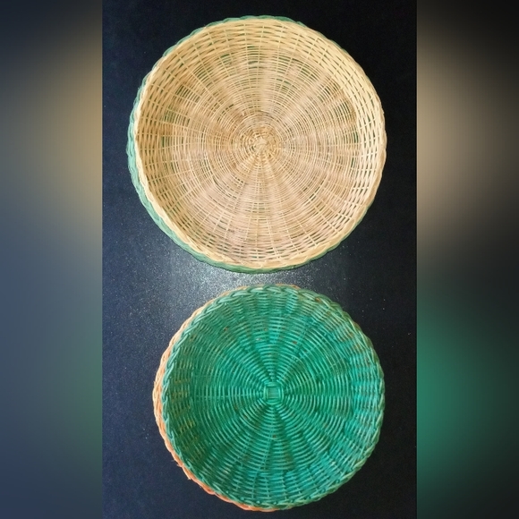 Vintage Bamboo/Wicker Plate Holders or Wall Decor ππ§‘ππ - Picture 4 of 8